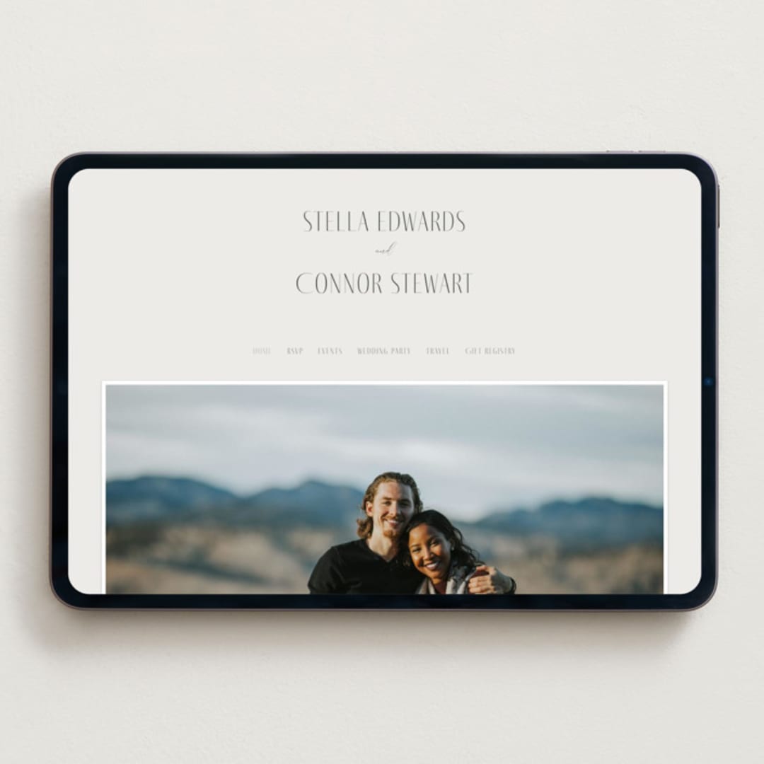 "Unity" - Wedding Website in Porcelain by Jennifer Postorino - Desktop Design