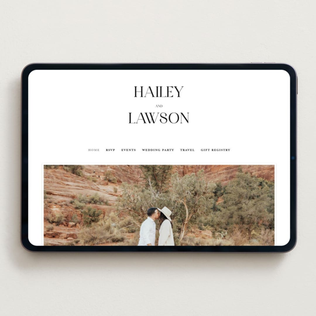 "Photographie" - Wedding Website in Noir by Christie Garcia - Desktop Design