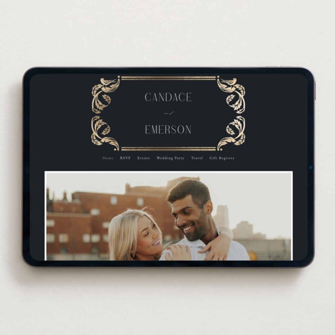 "Mirror" - Wedding Website in Onyx by Ana de Sousa - Desktop Design