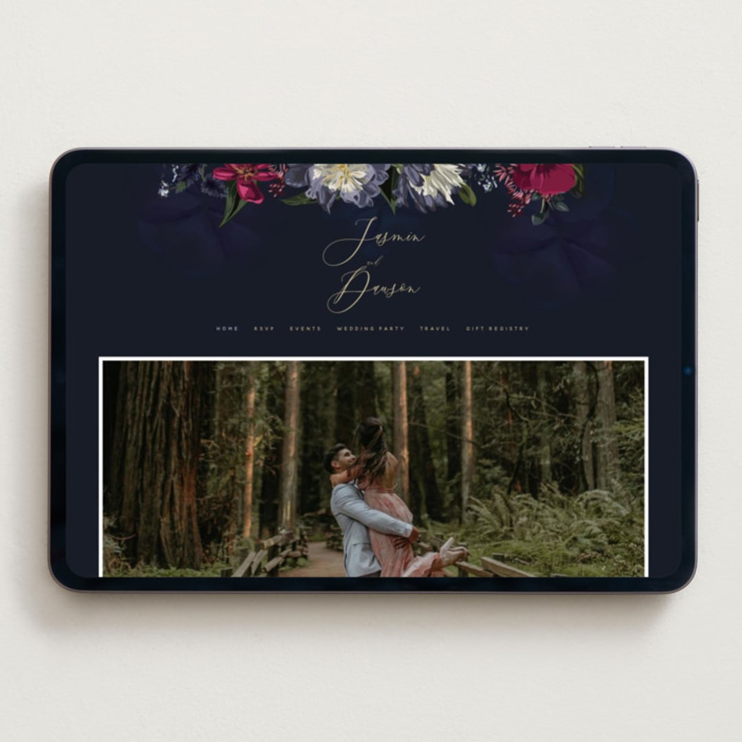 "After Midnight" - Wedding Website in Jewel by Susan Moyal - Desktop Design