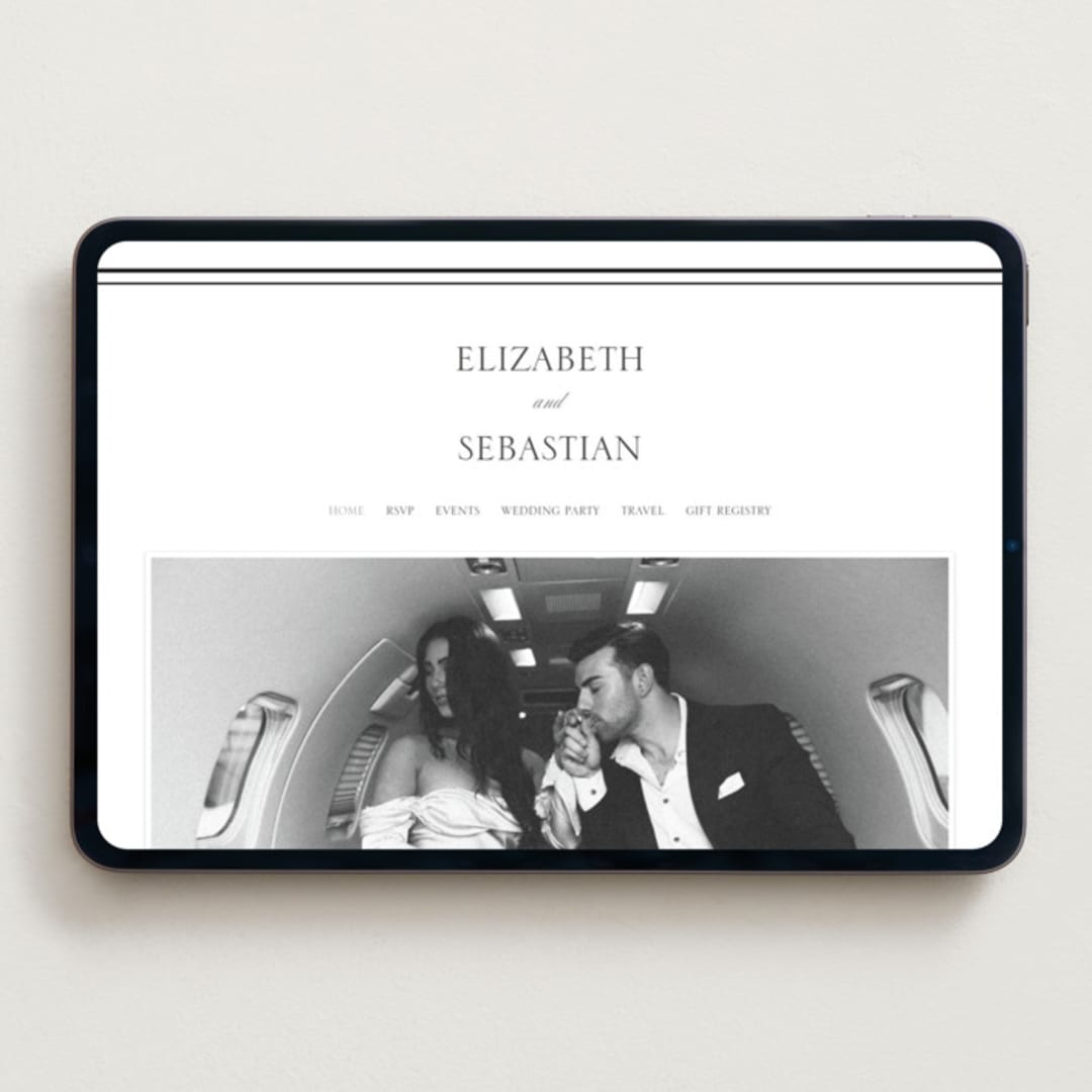 "Classic Frame" - Wedding Website in Soft Black by Nicole Walsh - Desktop Design