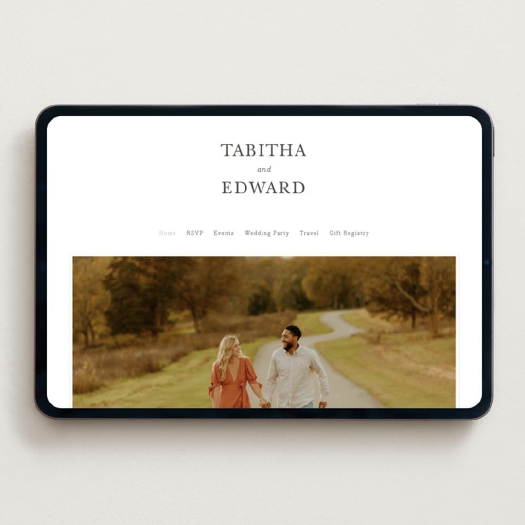 "modern classic" - Wedding Website in Soft Black by Tamara Hilje - Desktop Design