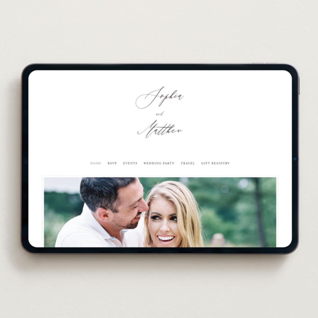"un mariage photographique" - Wedding Website in Mocha by Benita Crandall - Desktop Design