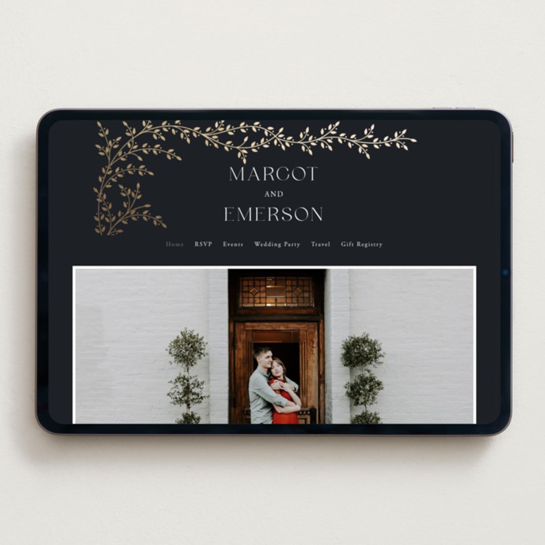 "Beautiful Chuppah" - Wedding Website in Midnight by Ana de Sousa - Desktop Design