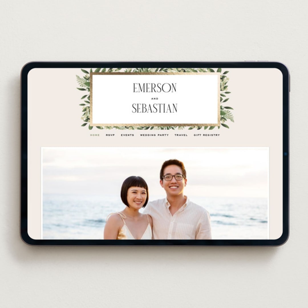 "Bliss" - Wedding Website in Champagne by Leah Bisch - Desktop Design