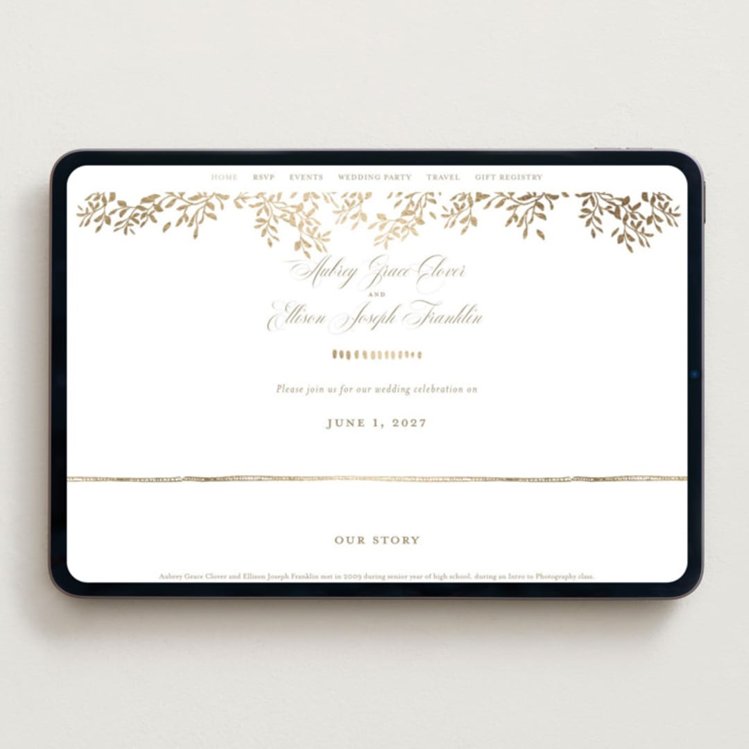 "Monogram in Leaves" - Wedding Website in Pearl by Leah Bisch - Desktop Design