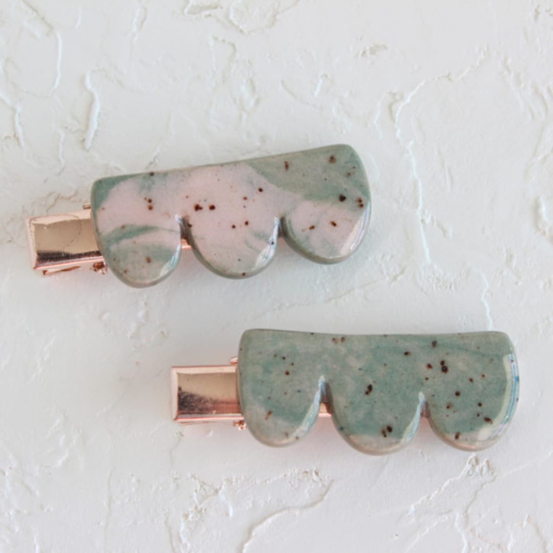 Marbled Scallop Hair Clip Set