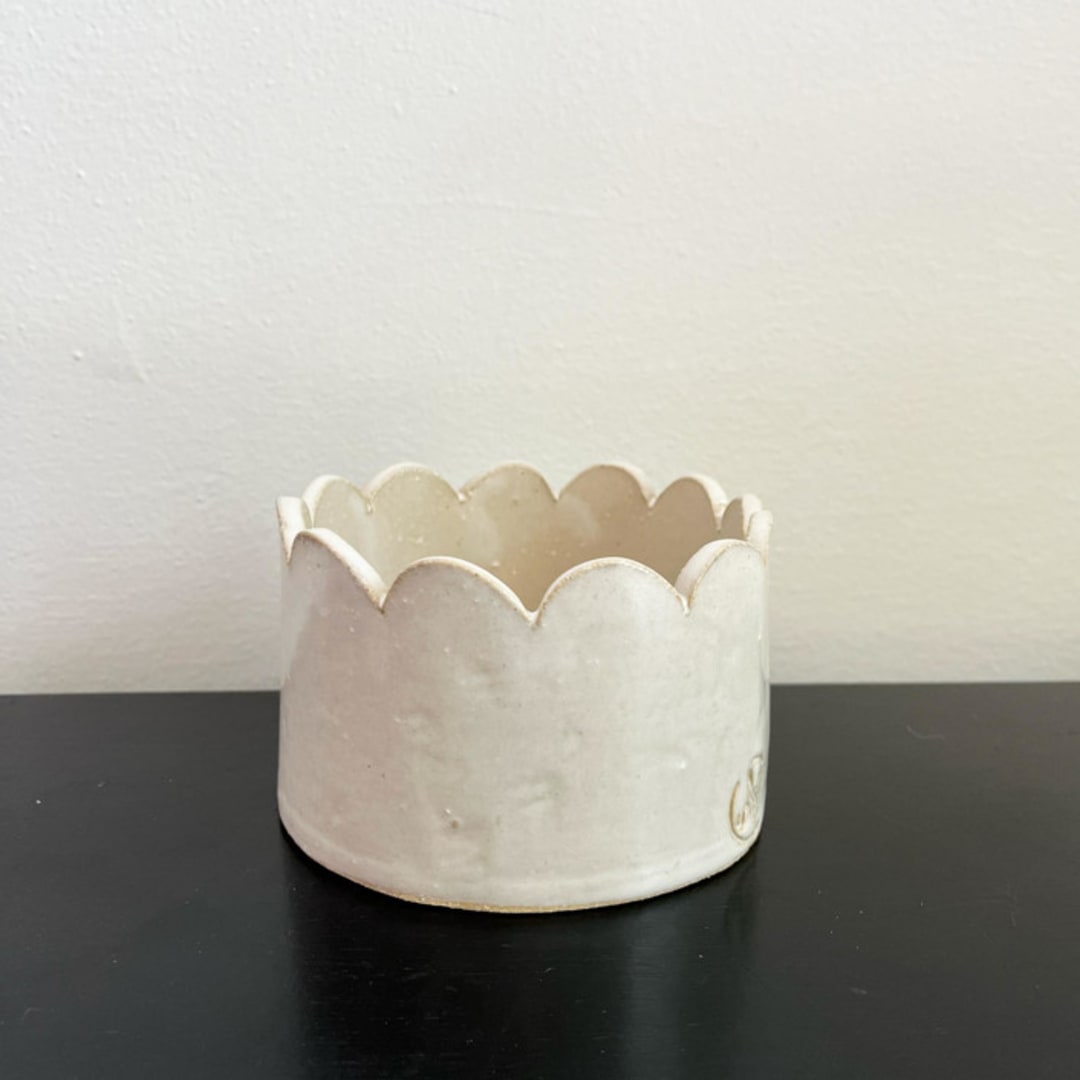Scallop Wine Coaster Catchall