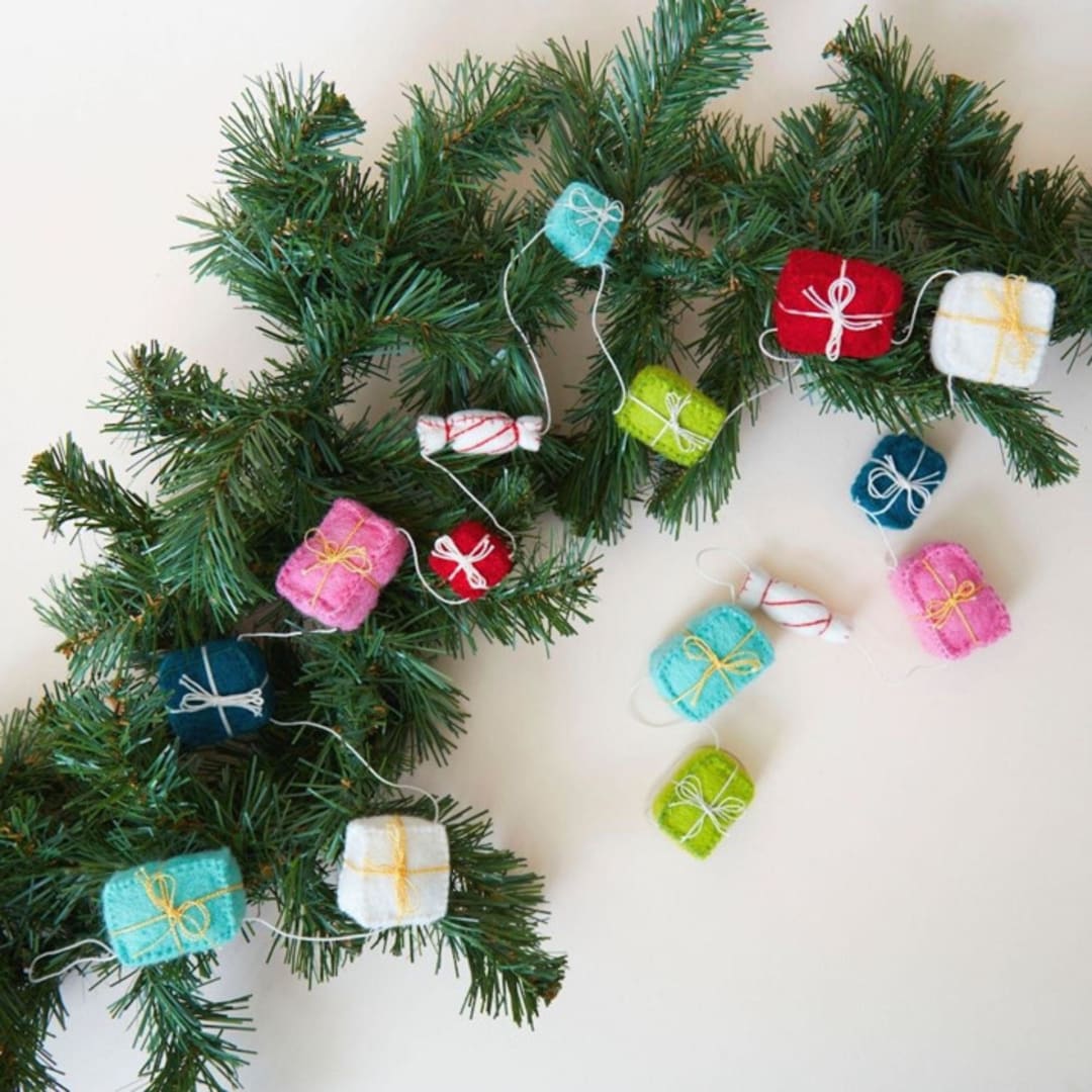 "Colorful Holiday Felt Gifts Garland" - Garlands in pink by Aahlada Chennupati
