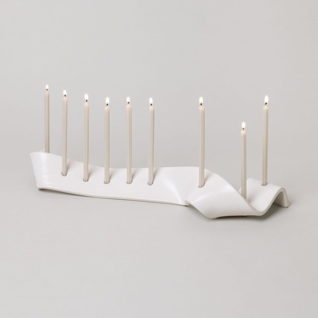 Swey Menorah, Cream