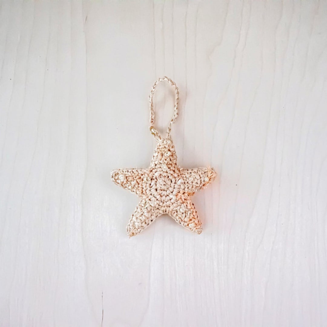 "Starfish Bag Charm" - Key Chain in natural by LIKHA