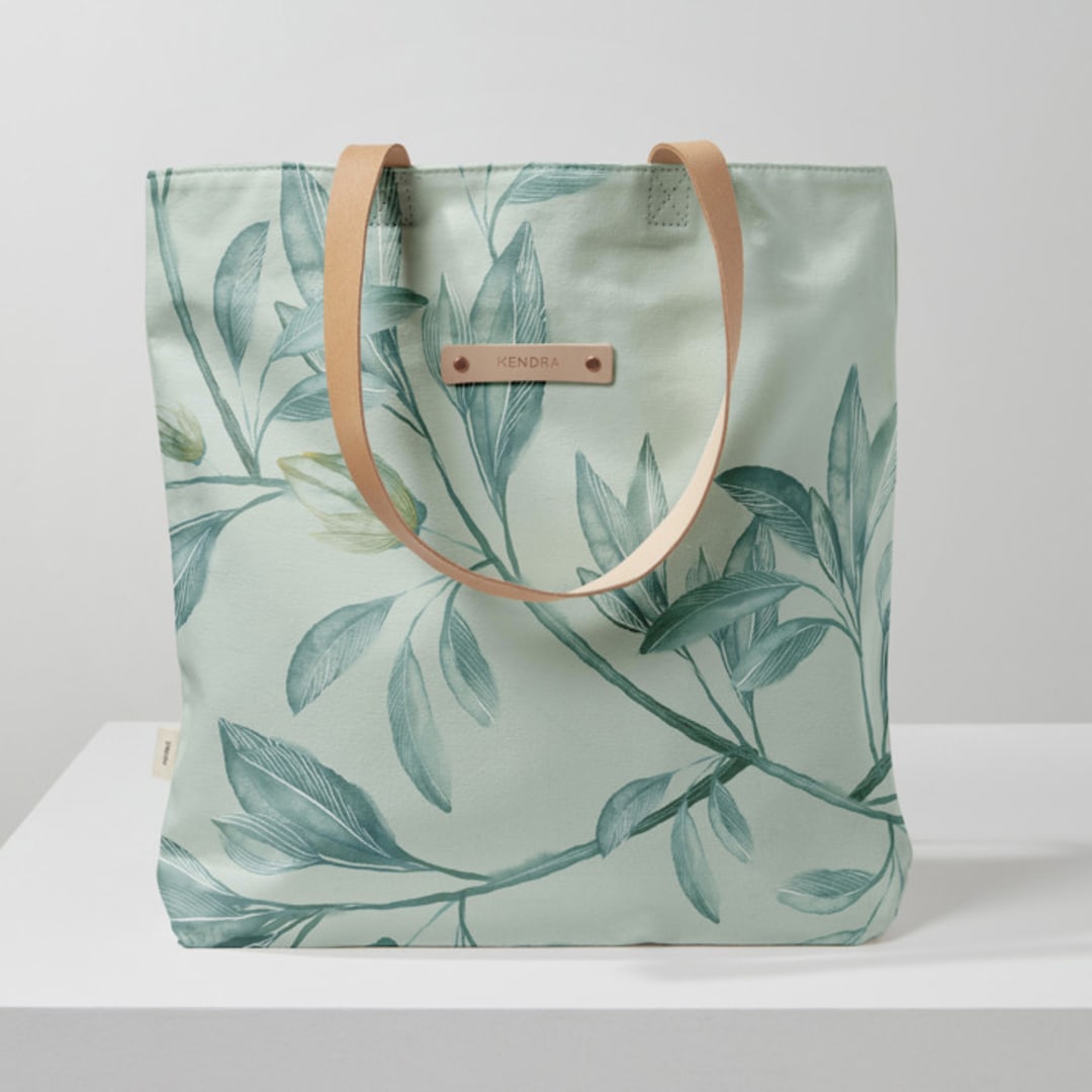 "Botanical greenery" - Snap Tote in Greenery by Lucrecia Caporale - Snap Tote
