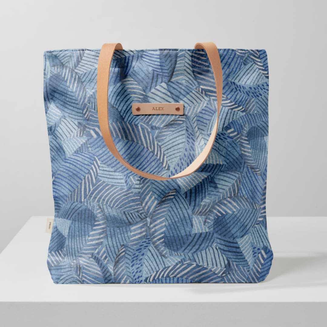 "Seamless leaves" - Snap Tote in Ocean by Lucrecia Caporale - Snap Tote