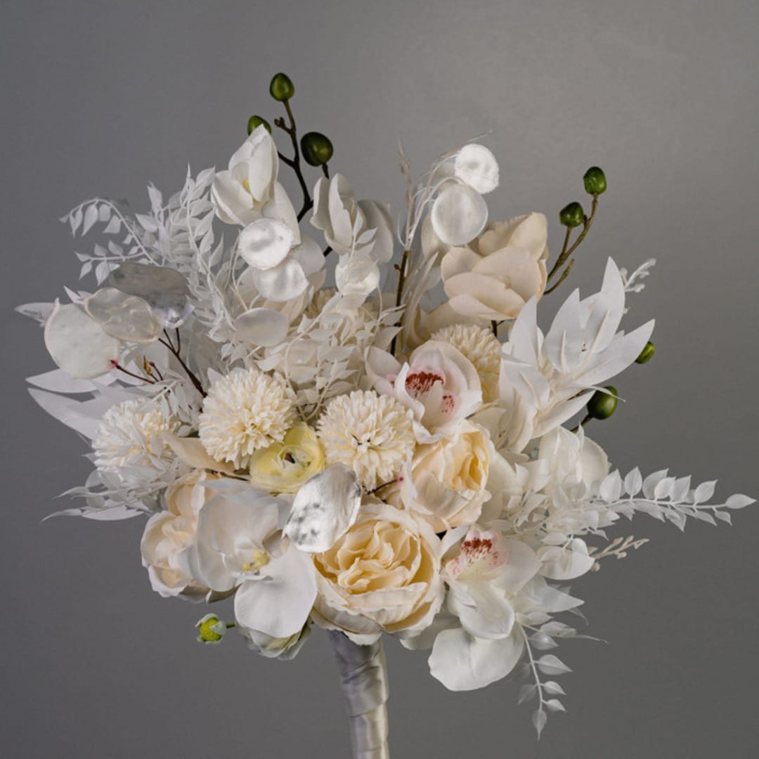 "White Orchid Boho Bridal Bouquet" - Bouquets in white by Bird of Paradise OS