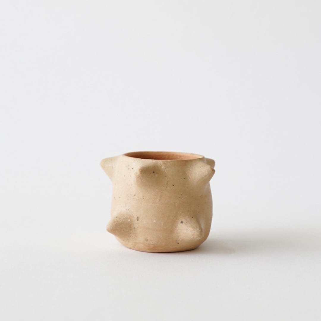 "Pochote Cup - Small" - Decorative Object in beige by Mano Made