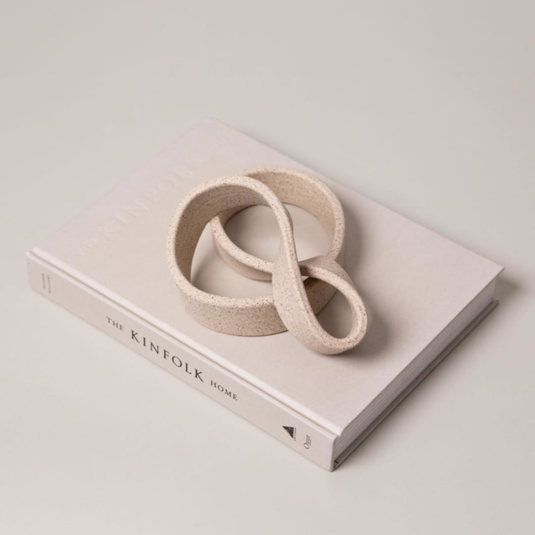 SIN Elas Art Object
