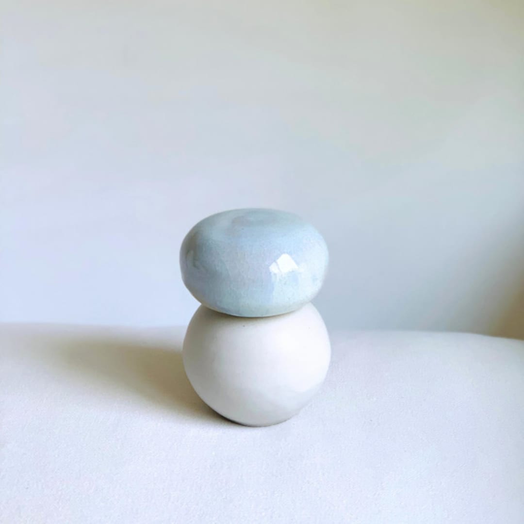 "Pebble Jar" - Decorative Object in white by Cloude Made