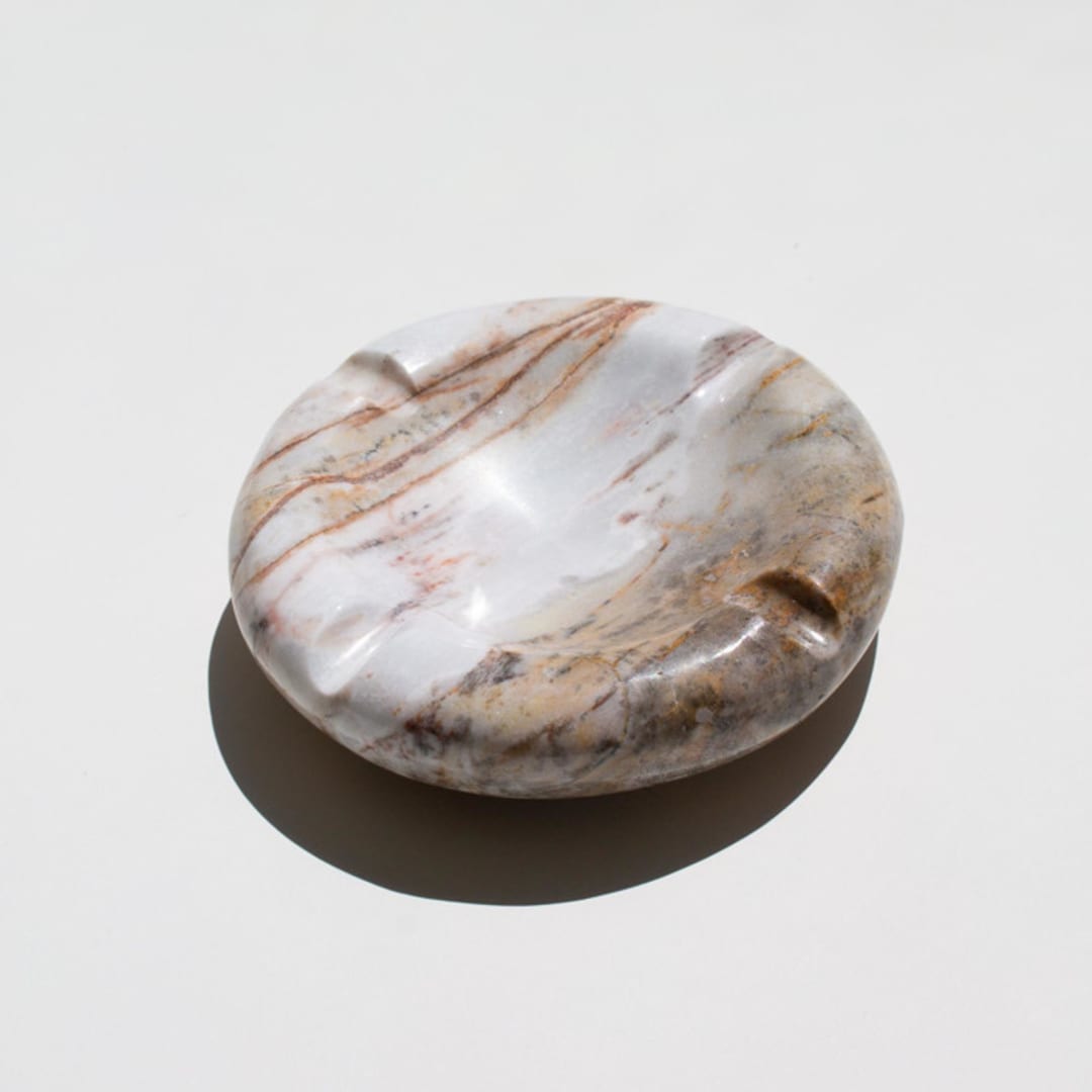 "The Parmatile Shop X MAISON ROGUE Rizes Ashtray" - Decorative Object in beige by the parmatile shop