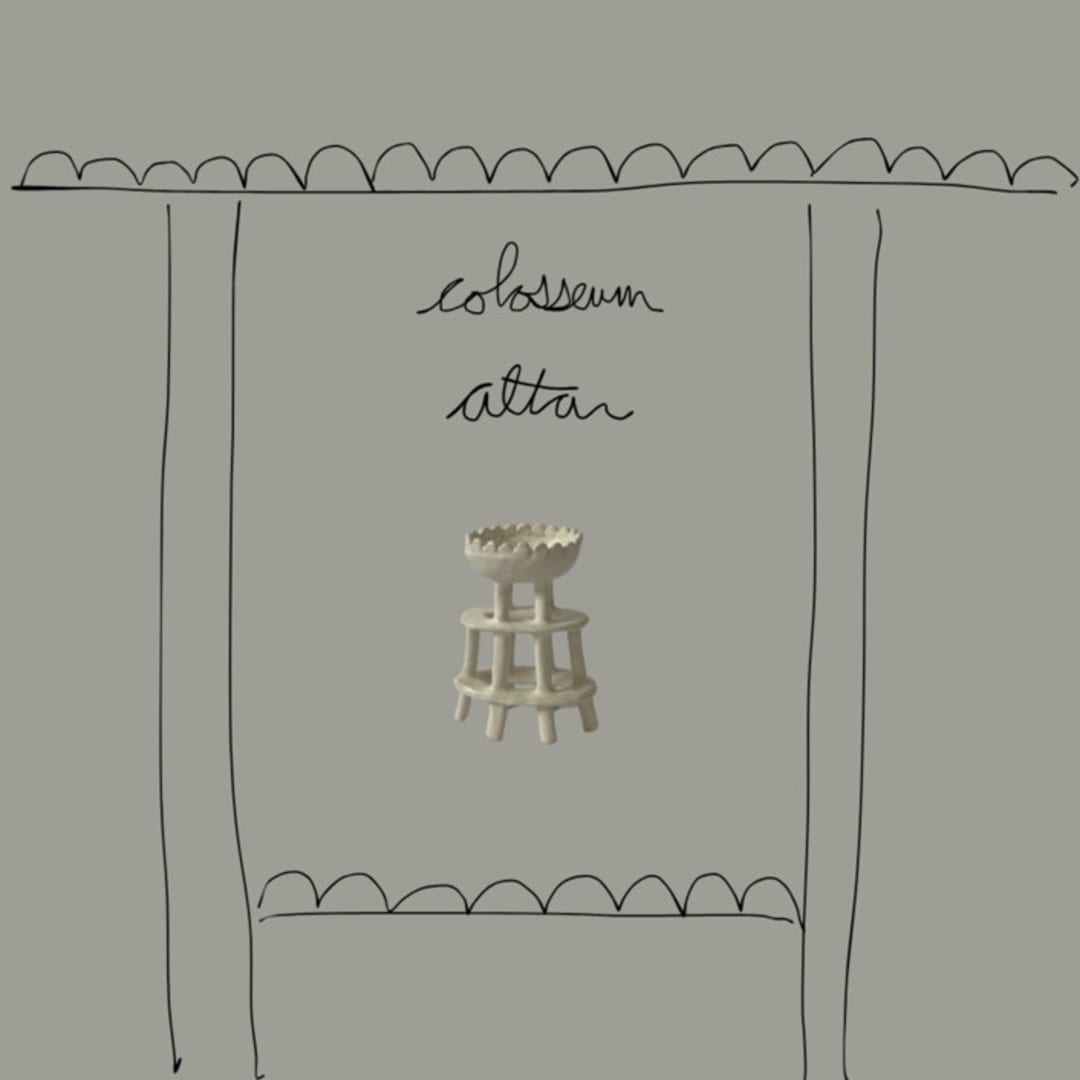 "colosseum altar" - Decorative Object in white by Kristin Yezza