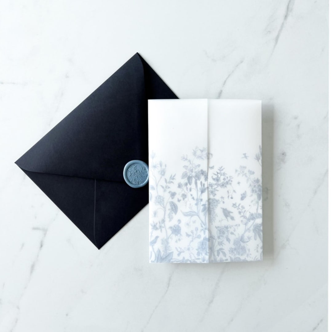 "Dusty Blue Toile Botanical Vellum Wrap | Set of 10" - Invitation Jackets and Overlays in blue by Eva Friesen