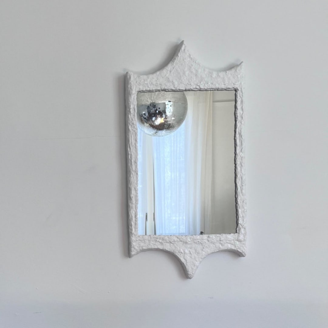 "palacete ii" - Mirrors in white by Kristin Yezza