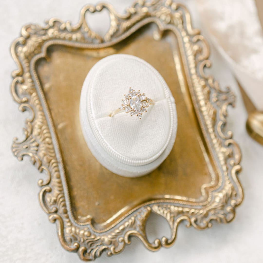 "Snow White Ring Box (Single Slot)" - Ring Boxes in white by The Heirloom Ring Box