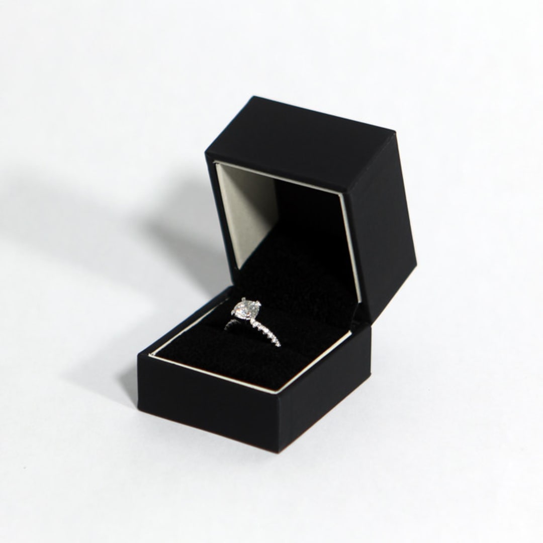 "Black Ring Box with White Stripe - Single Slot" - Ring Boxes in black by Soulmatebox