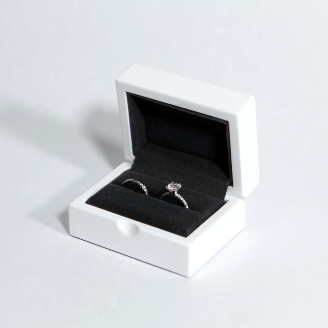 "Gloss White Ring Box - Double Slot" - Ring Boxes in white by Soulmatebox