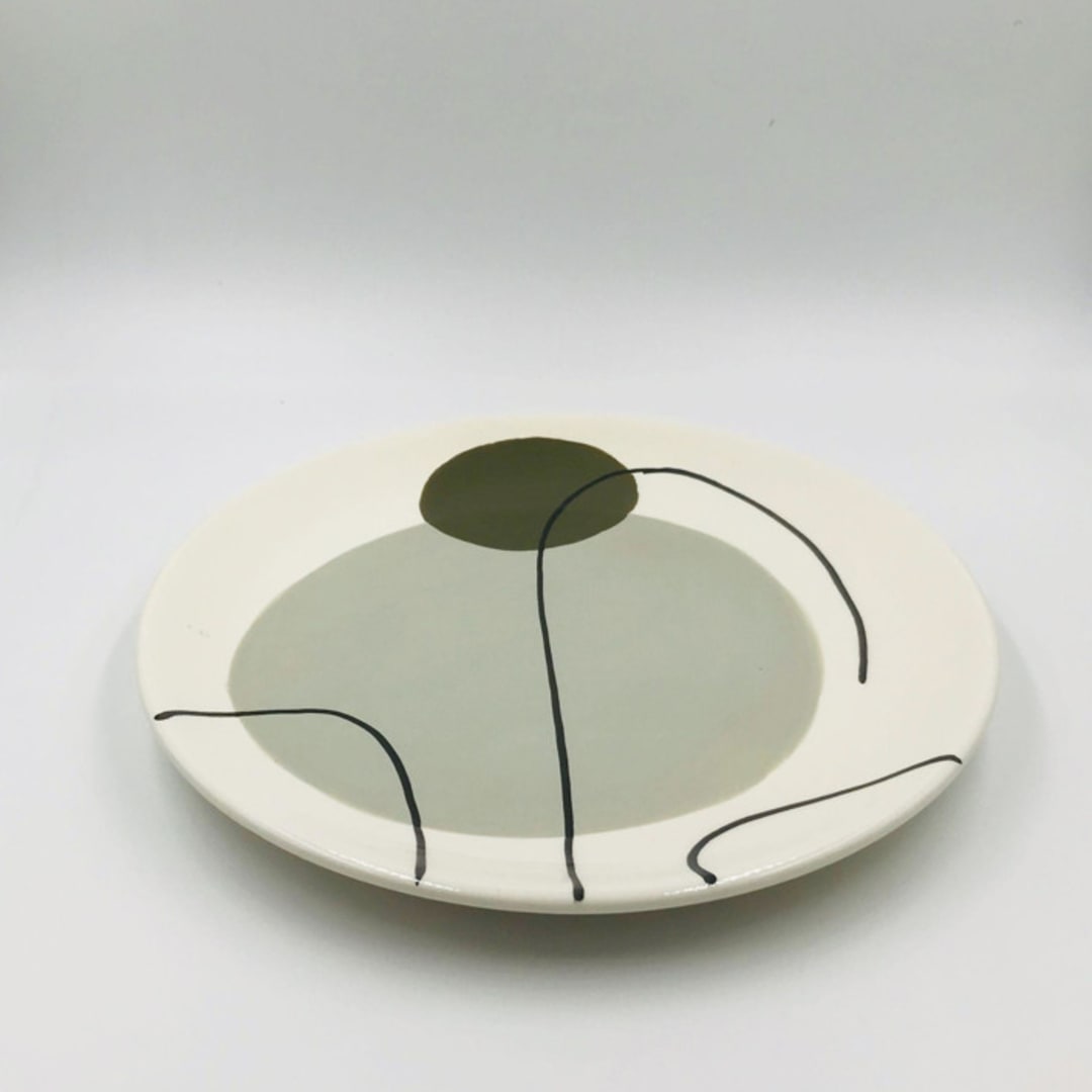 "DESSERT PLATE OLIVE GREEN" - Serving Accessories in green by Jana Mistrik