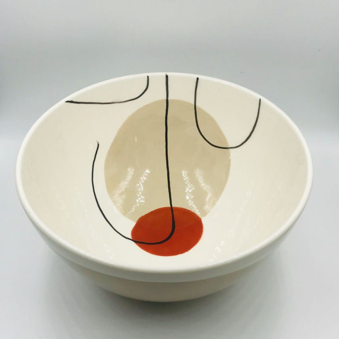 "LARGE TERRE SIENNA SALAD BOWL" - Serving Accessories in red by Jana Mistrik