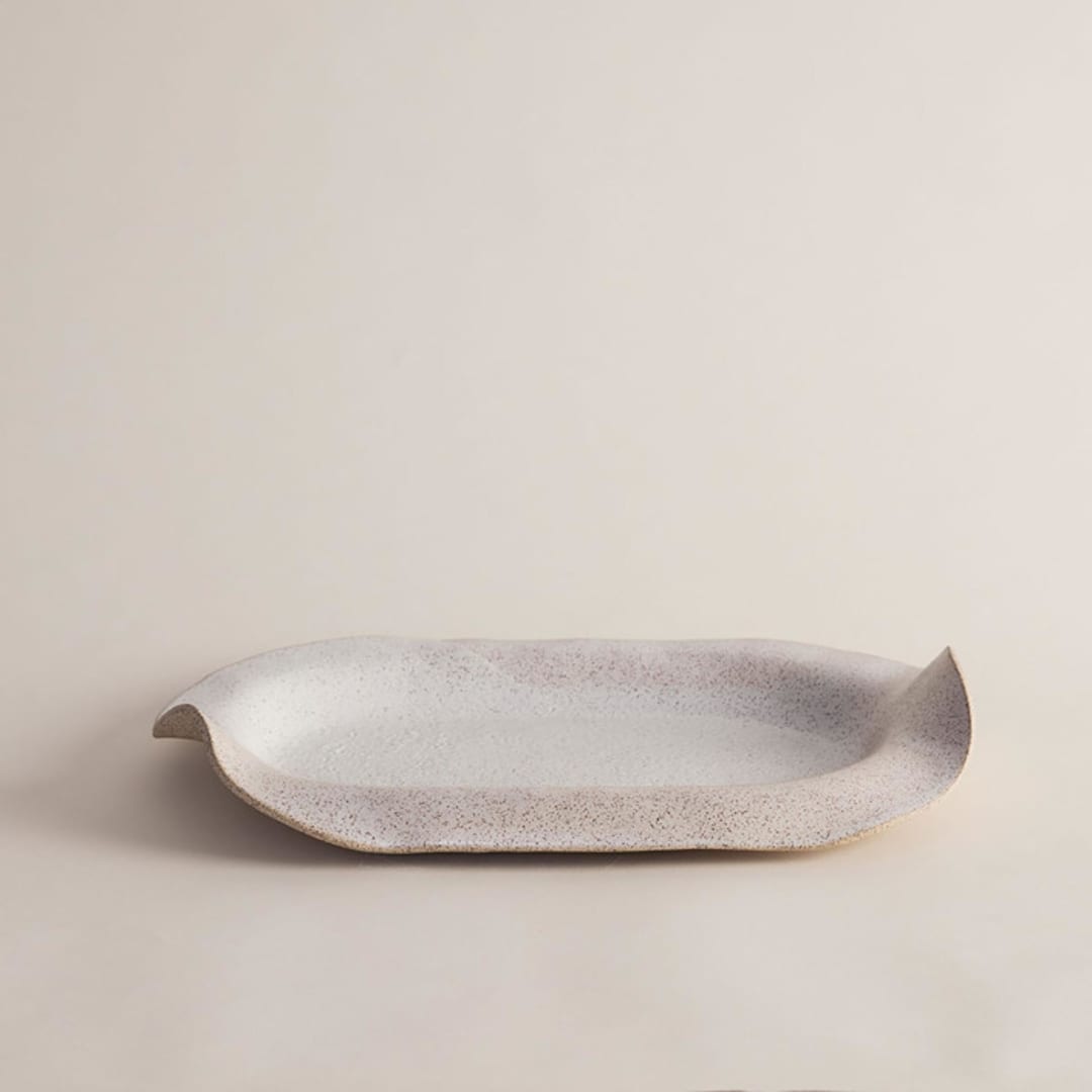 SIN Manta Oval Platter, Speckled White