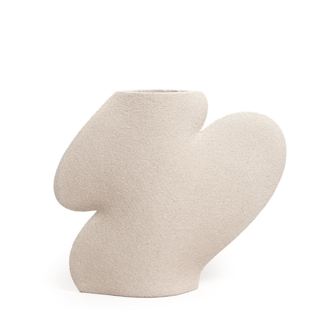 "Ceramic Vase ‘Ellipse N°2 - White'" - Vases in white by Inhee Ma