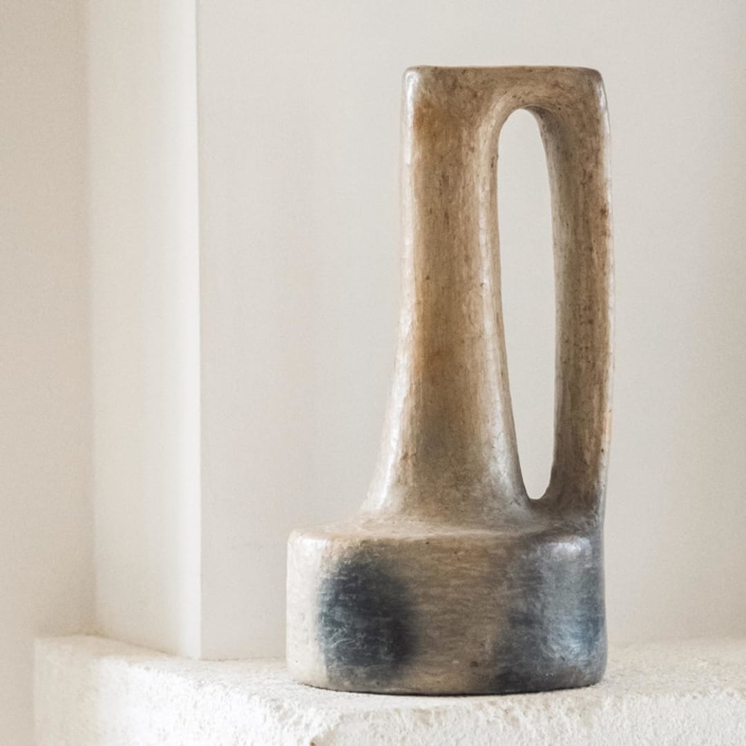 "JAMILA NATURAL" - Vases in beige by Jana Mistrik