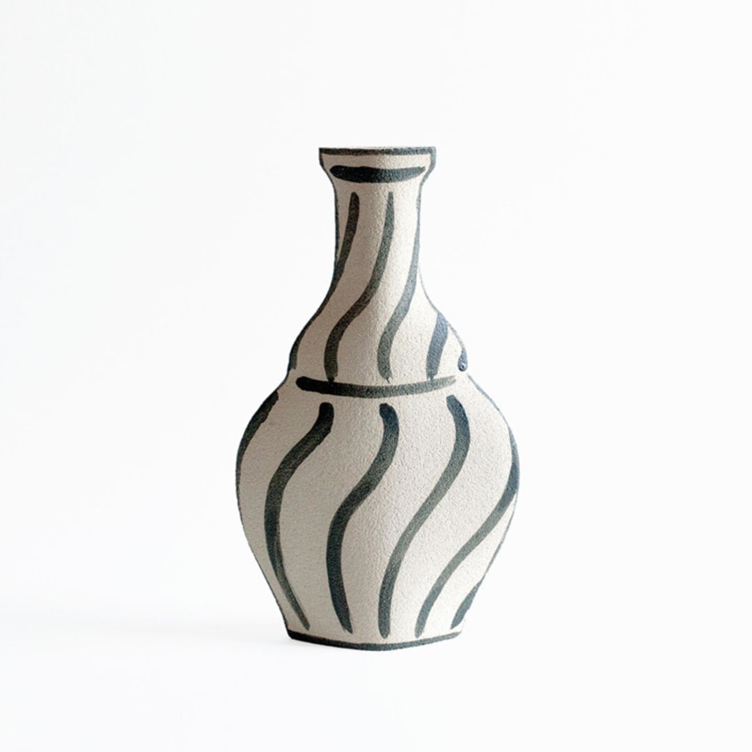 "Ceramic Vase ‘Morandi Vase - Black’" - Vases in white by Inhee Ma