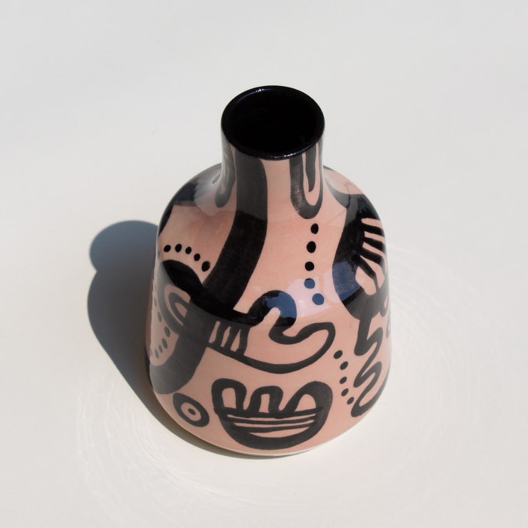 "Peoplakia Vase (BLUSH)" - Vases in pink by the parmatile shop