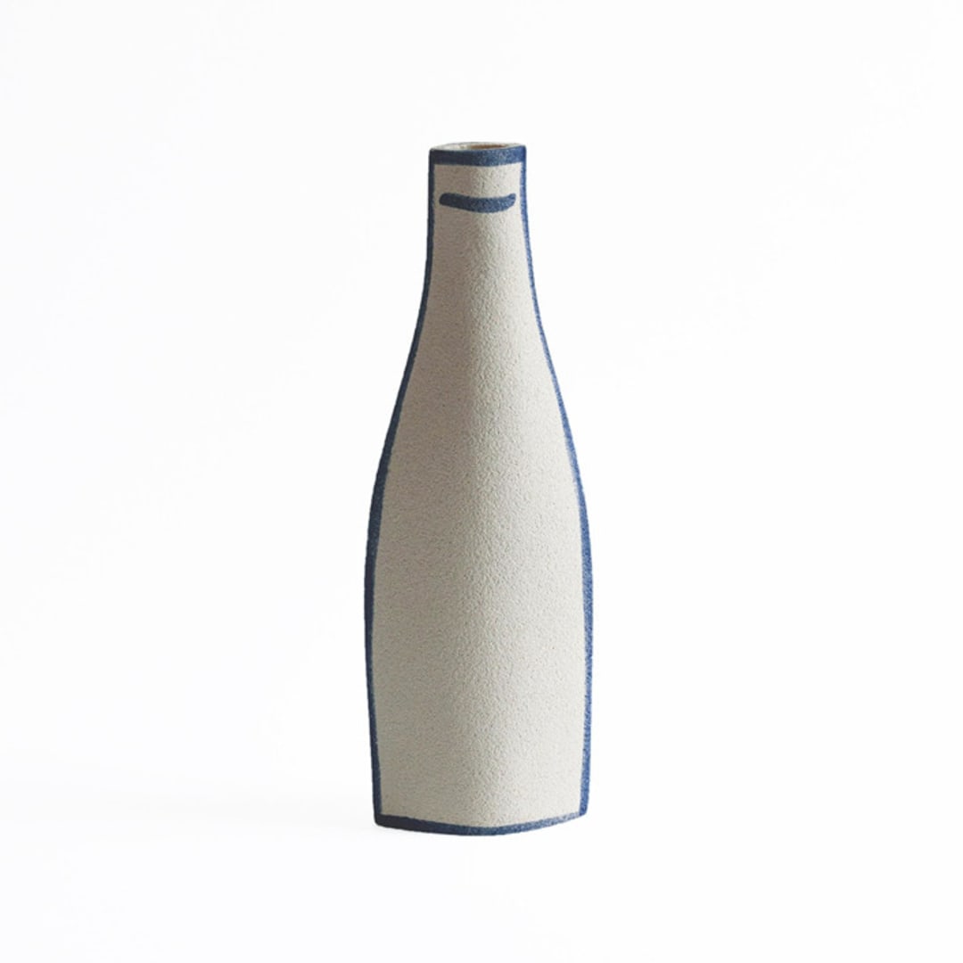 "Ceramic Vase ‘Morandi Bouteille - Blue’" - Vases in white by Inhee Ma