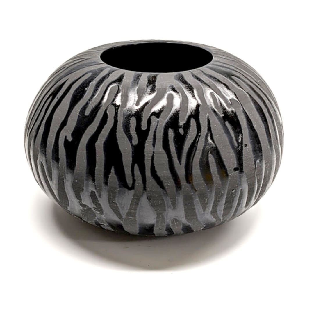 "Low round striped vase" - Vases in black by Liz Vigoda