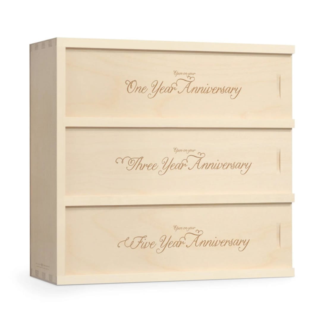 "Scriptic - Anniversary Wine Box" - Couple Gifts in natural by Artificer Wood Works