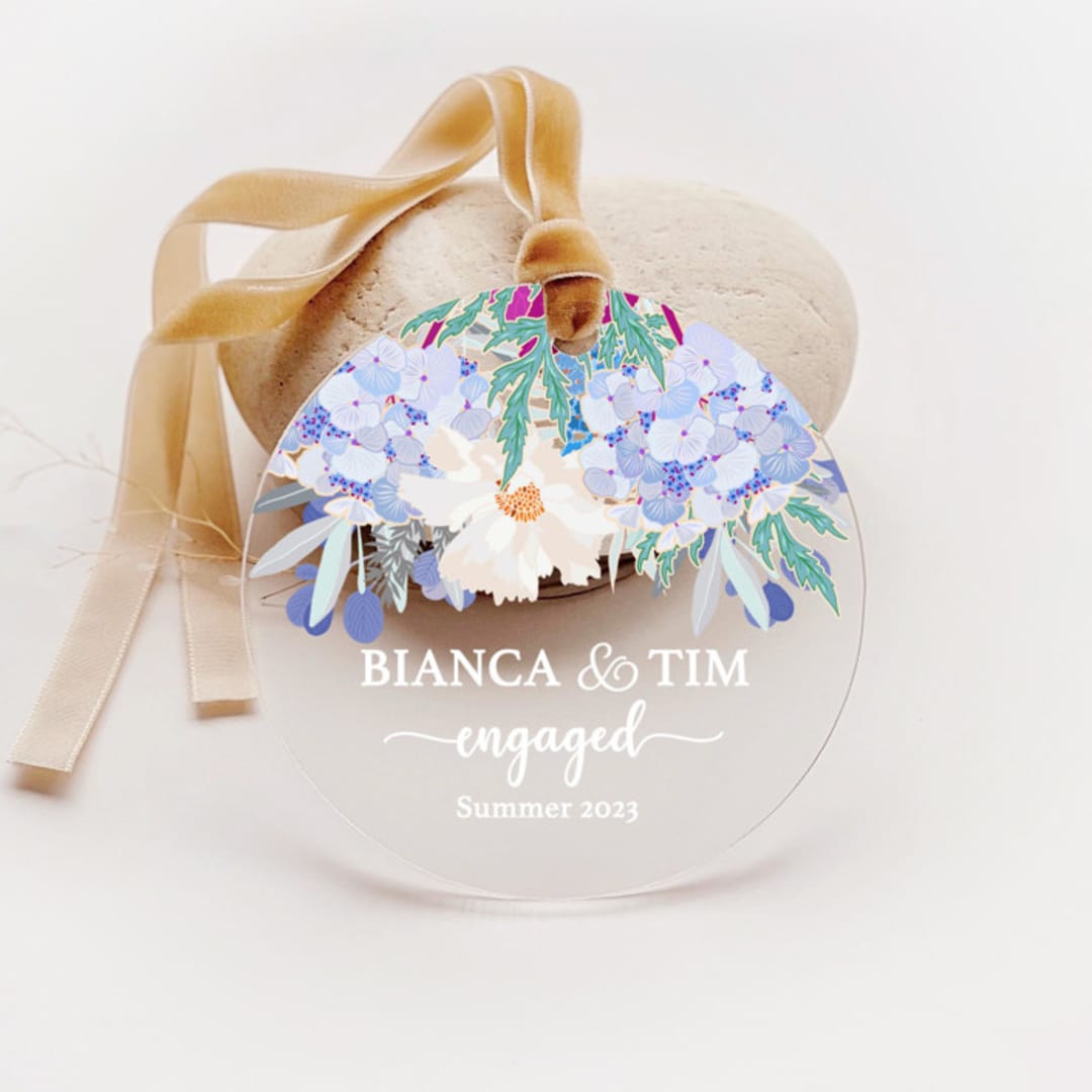 Personalized Acrylic Blue Hydrangea Bouquet Ornament, Set of 1