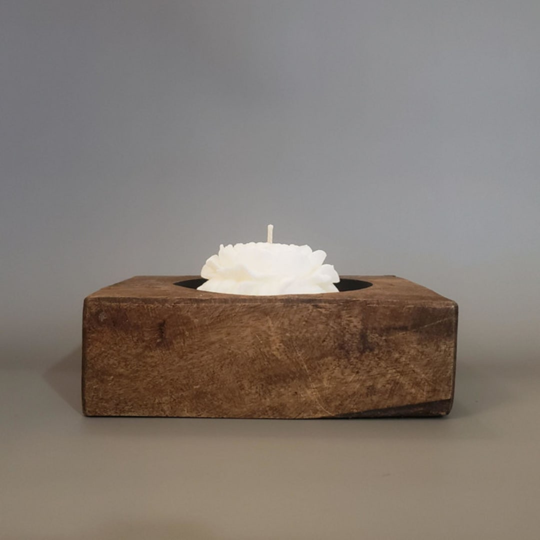 Champagne Flower Box Candle (Brown)