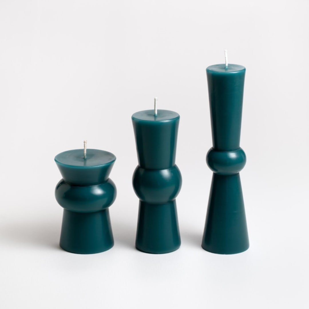 "Josee Pillar Set of 3 Turquoise" - Candles in blue by Jessie Green