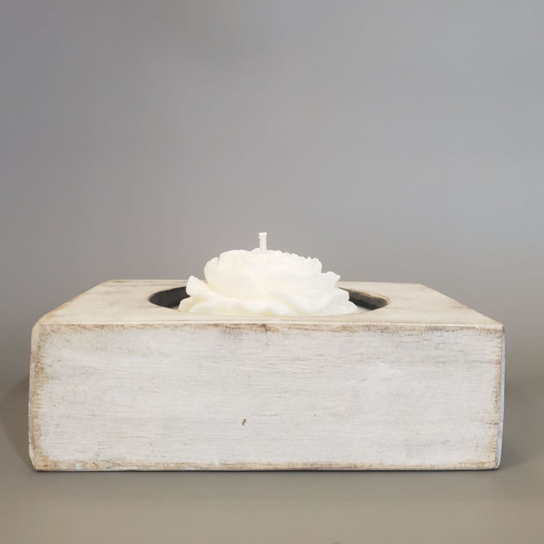 Magnolia & Peony Flower Box Candle (White)