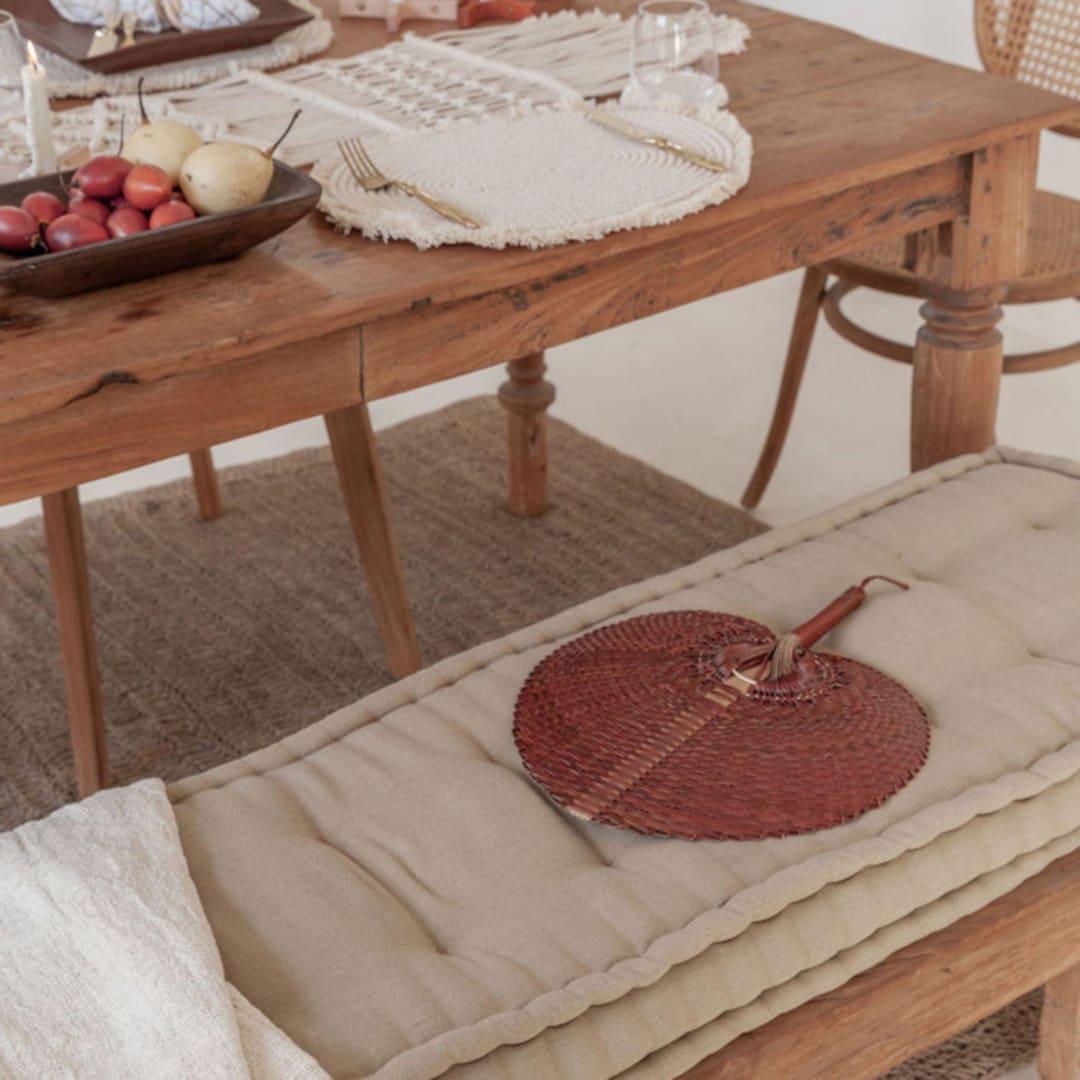"Paradisio Clay Woven Fan Large" - Fans in white by Suzanne Seick