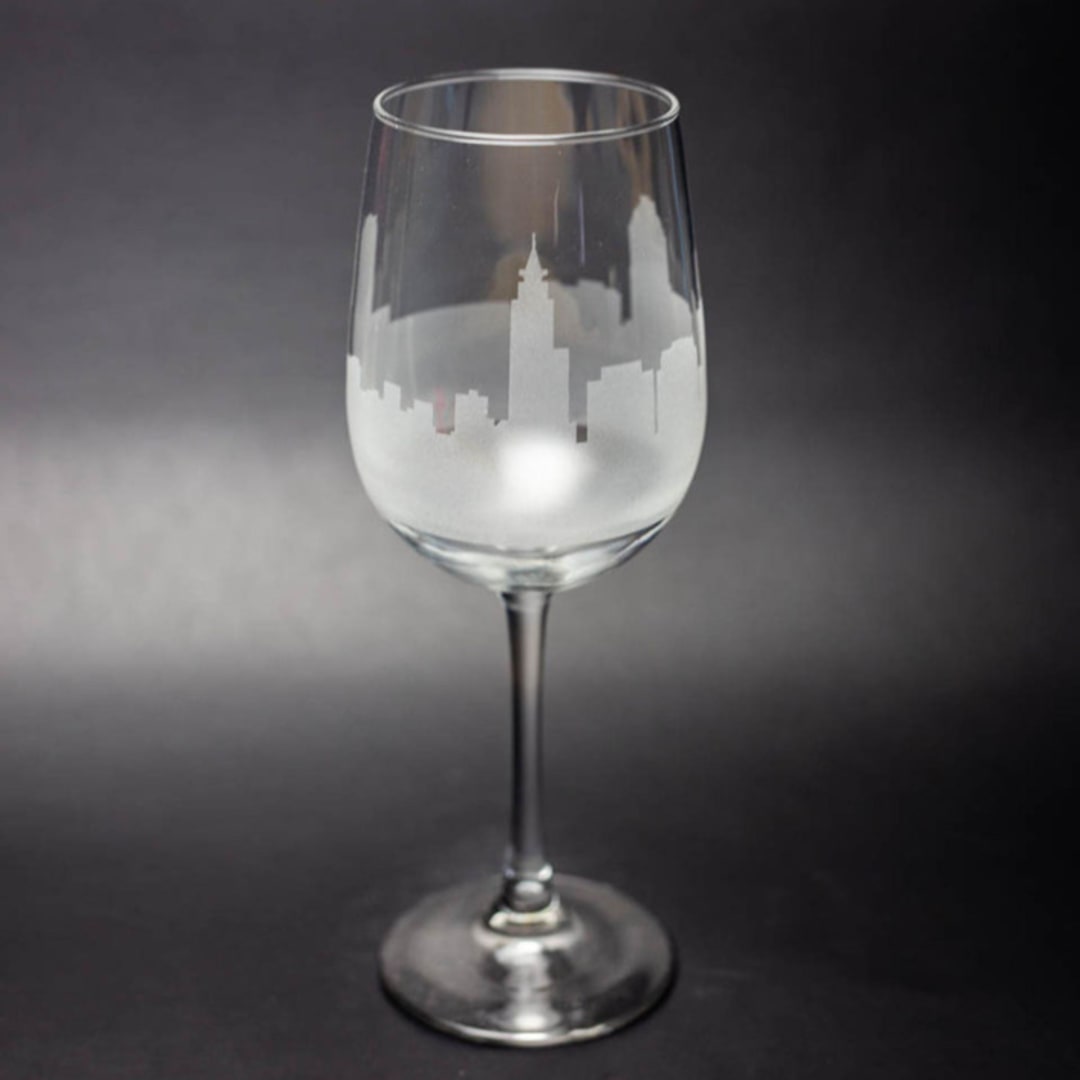 Raleigh, North Carolina Skyline Wine Glass