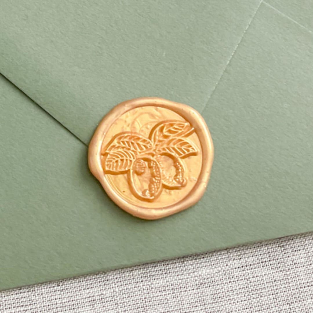 "Lemons wax seal in yellow gold | Set of 10" - Wax Seals in gold by Maria Ferrer G.