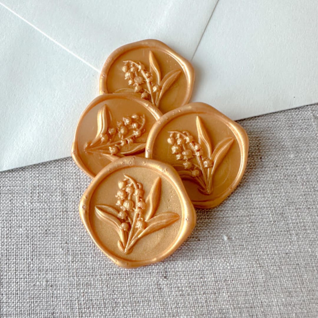 "Yellow Gold Lily of the Valley 3D wax seal stickers | Set of 10" - Wax Seals in gold by Maria Ferrer G.