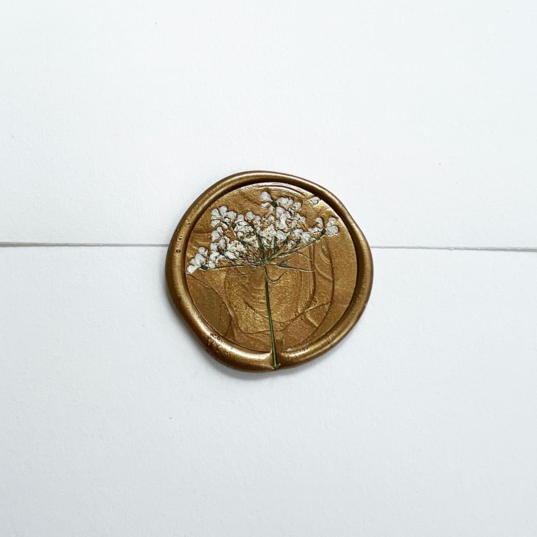 "Queen Anne's Lace Wax Seal in Gold | Pack of 10" - Wax Seals in gold by Caitlin Home