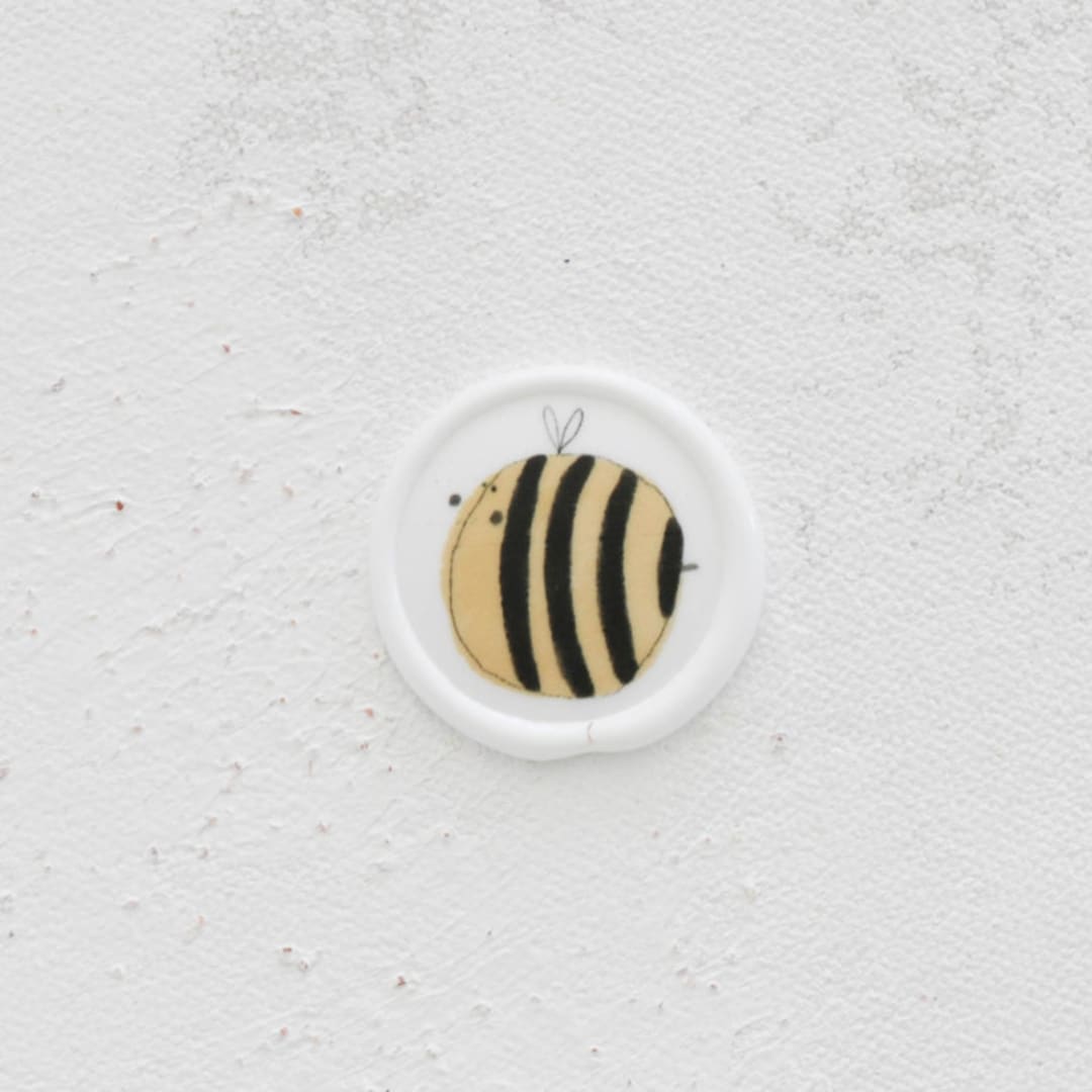 "Bumble Bee Wax Seals | Set of 25" - Wax Seals in yellow by Clove and Cedar Design