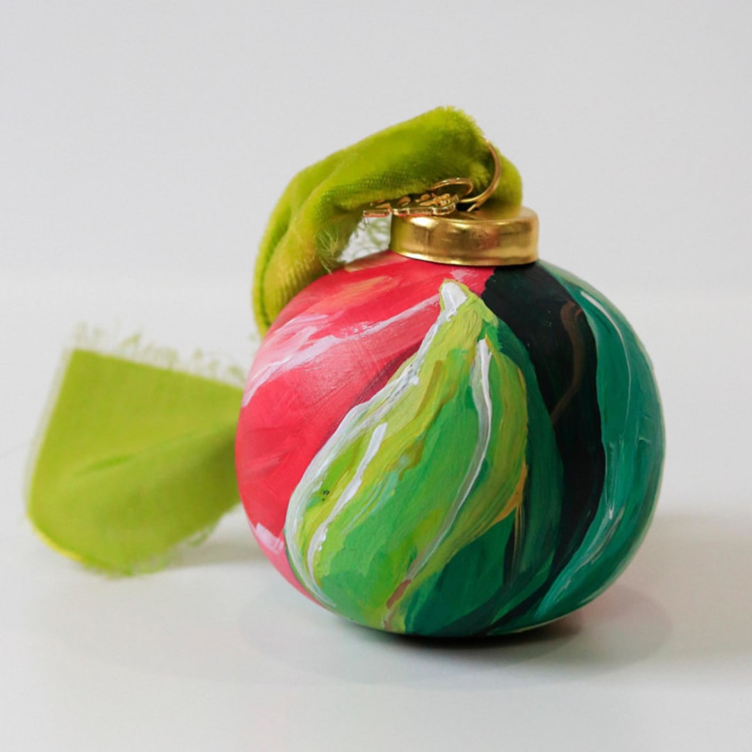 "Rose and Leaf | Ceramic Ornament" - Ornaments in green by Weronika Zubek