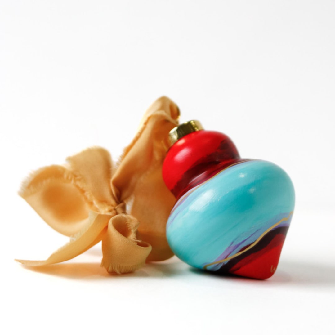 "Abstract Ornament - Red Abstract 07" - Ornaments in blue by Weronika Zubek